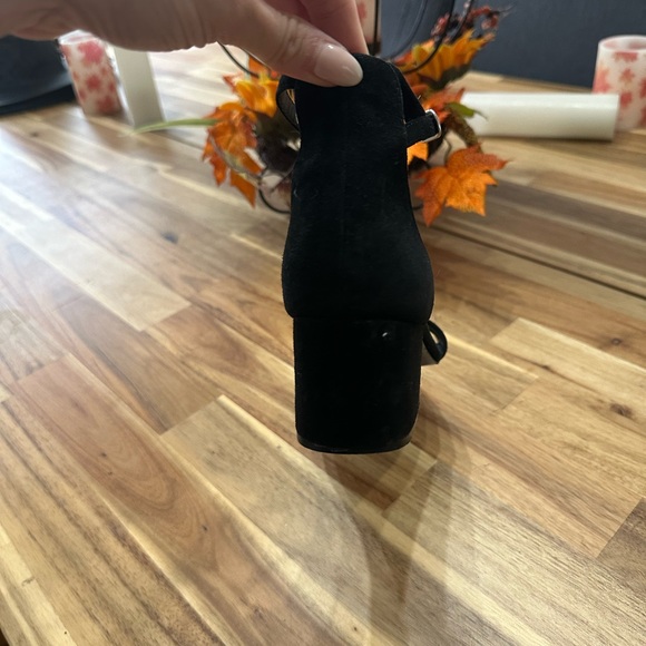 Steve Madden Black Suede Block Heels - Picture 2 of 3